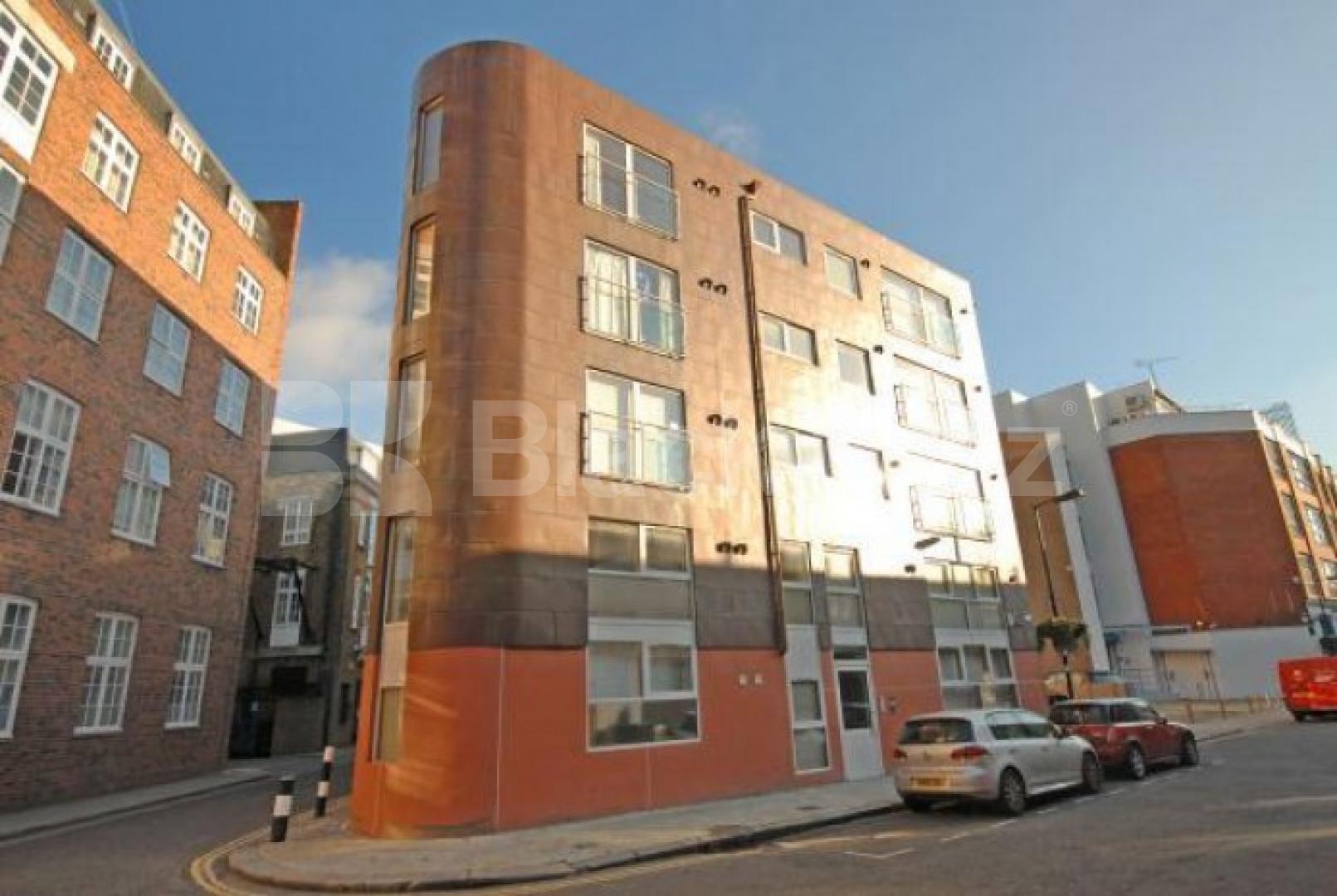 			LET , 2 Bedroom, 1 bath, 1 reception Apartment			 Magdalen Street, London Bridge